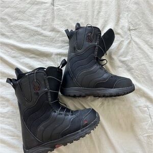 Burton Snowboard Boots size 6